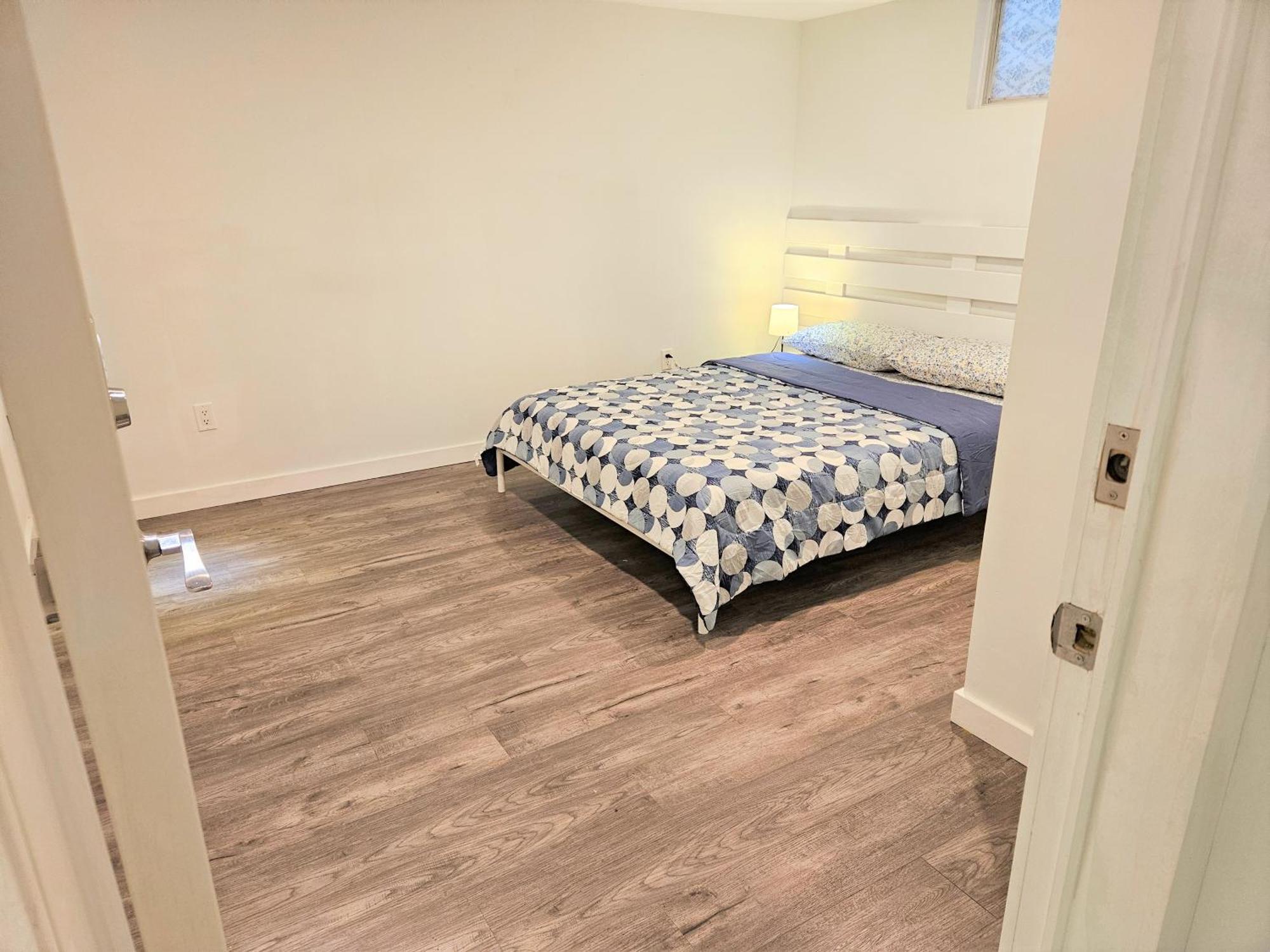 Charming Detached House Near The Airport Apartment Мисисага Екстериор снимка